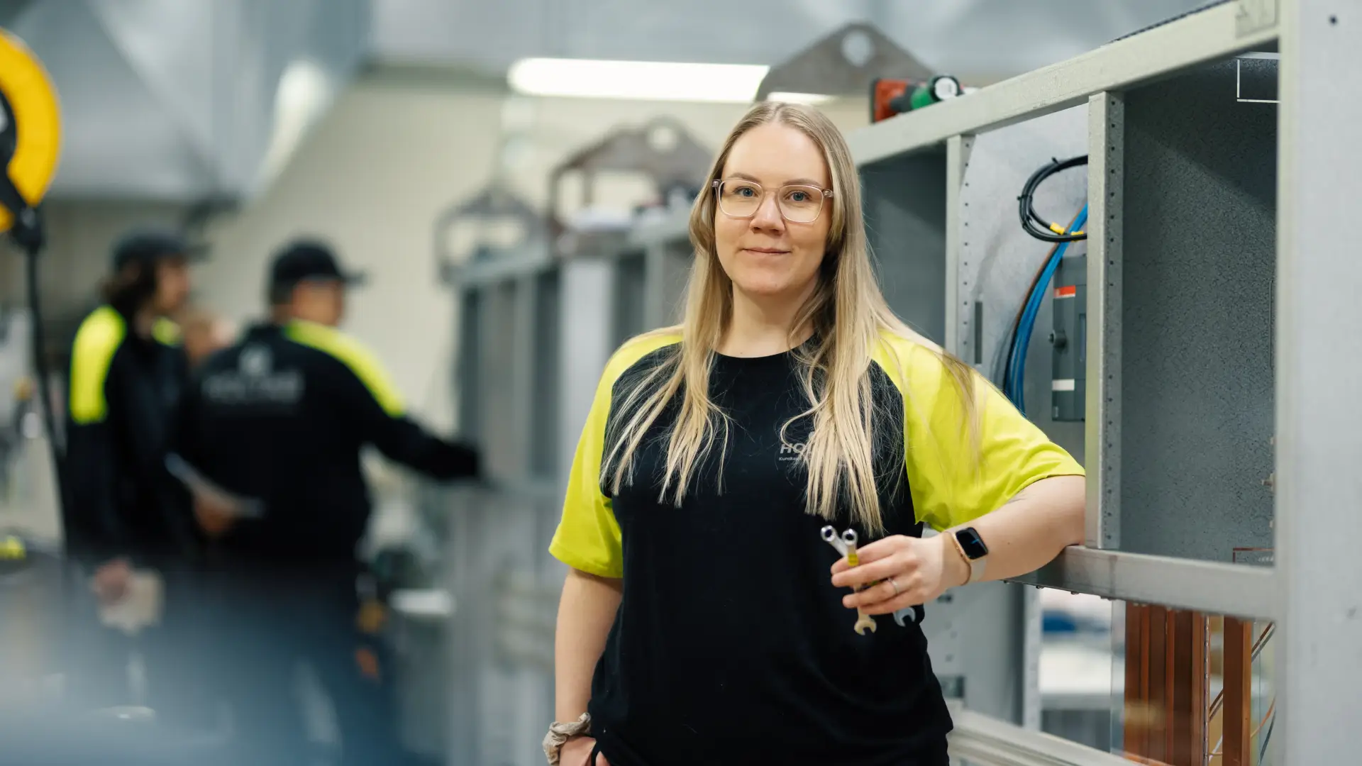Sara Rosenqvist, Electrician at Holtab