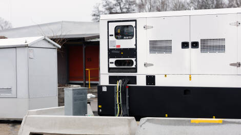 Backup power generator at Holtab