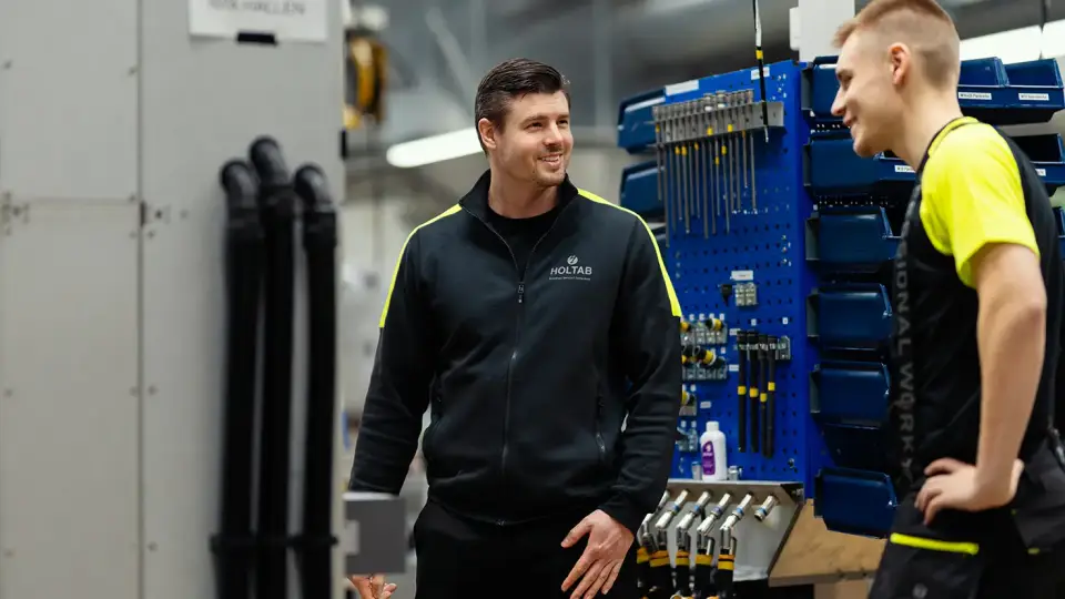 Eddie with one of the assemblers